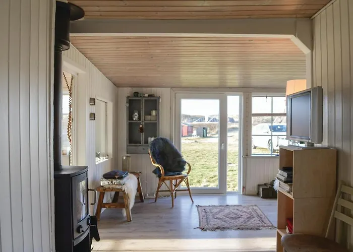 Two-bedroom In 度假居 *